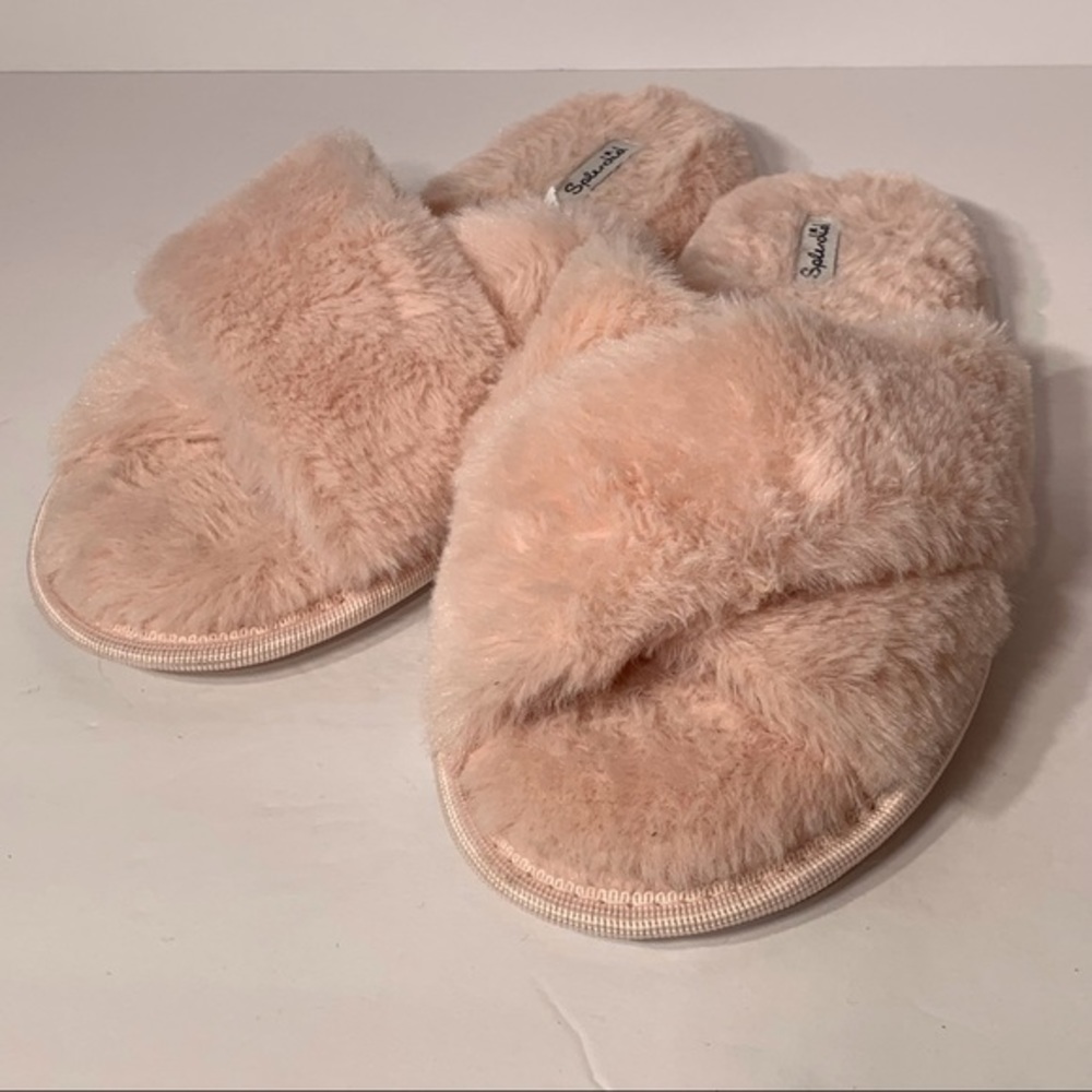 EUC Splendid Pink Faux Fur Slippers‎